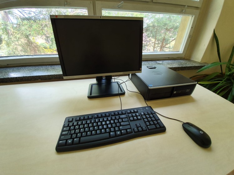 Pracownia komputerowa Euroschola-i7.jpg