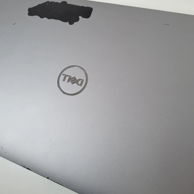 Laptop Dell Latitude 5511 i7-10850H 16GB 512GB Win11 Pro